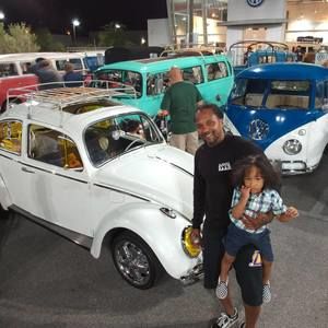 Meet your Posher, Gregory